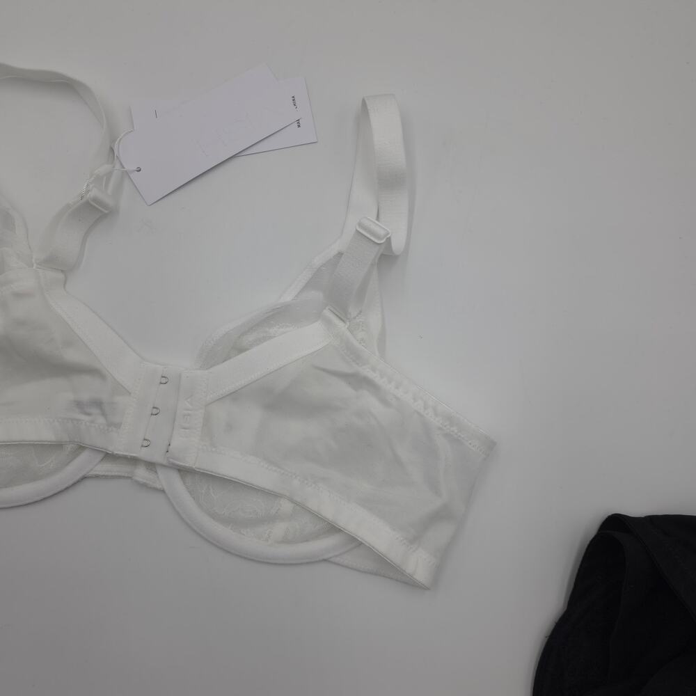 HSIA Bundle of Two Enchante Unlined Lace Underwire Bra in White Black Size 40H - Picture 8 of 10